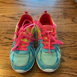 Girls colorful sneaker